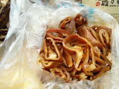 -万春卤菜(天乡后街步行街店)