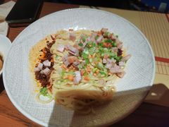 -荣家黄鱼面(前滩太古里店)