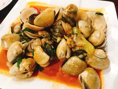 -Dang restaurant (patong phuket)