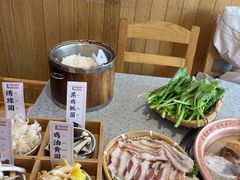 -阿婆情腊排骨火锅(金虹路店)