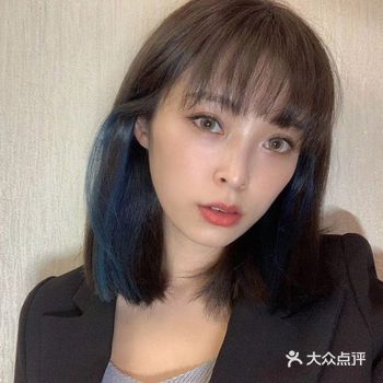 打卡一下网红店里面感觉很好我在店里面找的莫凡