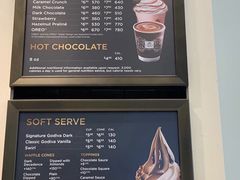 GODIVA黑巧克力冰淇淋-GODIVA(汉街店)