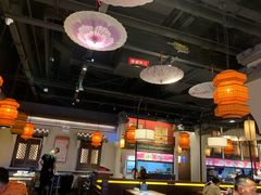 大堂-宽窄巷成都菜(青岛路万达广场店)