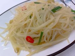 -老鄞江清水龙虾•赵赵家(江北店)