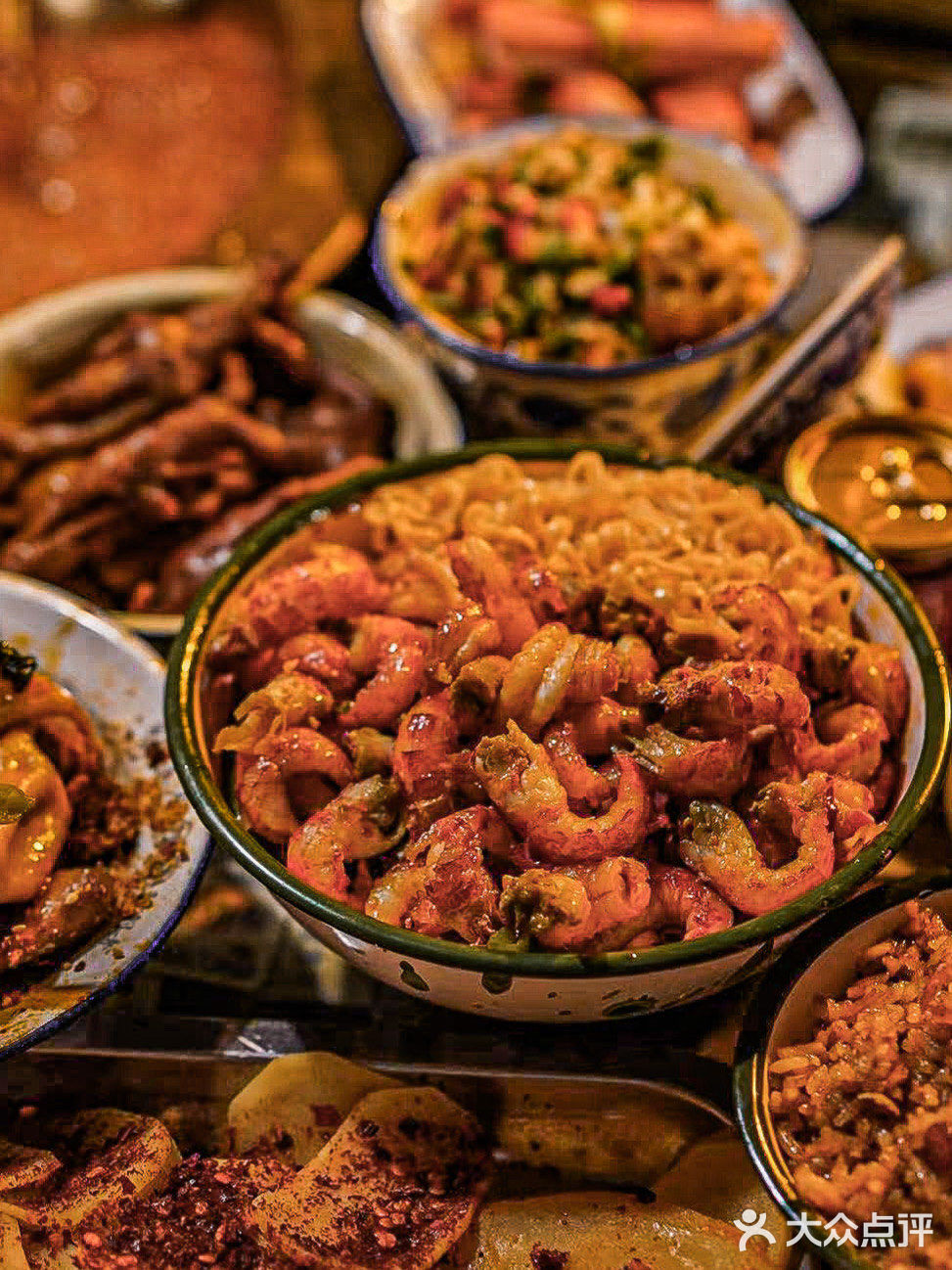 真的随便点完全不踩雷，想吃啥子拿啥子，好吃不贵