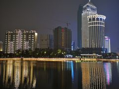 -西北湖绿化广场