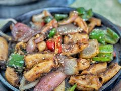 -红旗山庄(圭峰山店)