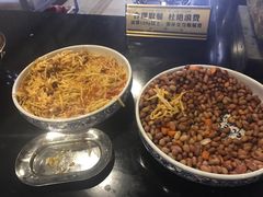 -泉城欧乐堡戏水湾艺术养生温泉