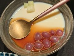 焦糖爆珠豆腐花-山石榴·贵州菜(丰盛里店)