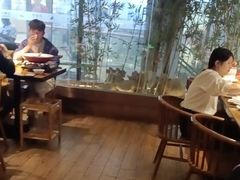 -爱碗亭·鲜炒湖南菜(壹城中心店)
