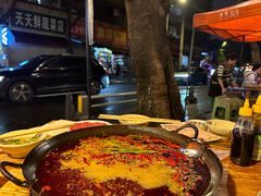 -六公里老火锅(总店)