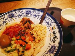 -陕味食族油泼面·小炒盖码面(双榆树店)