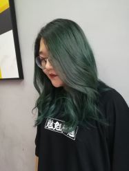 -变画·发型STUDIO