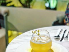 -théATRE 茶聚场(王府中環店)