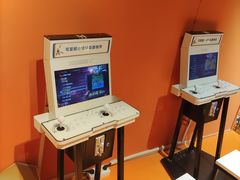 -不可思议减压馆·解压博物馆·摔碗发泄·团建定制