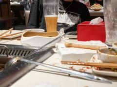 -海底捞火锅鲜切牛肉主题店(长寿路店)