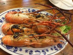 -J Daeng Seafood