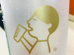 -喜茶(杭州滨江宝龙店)