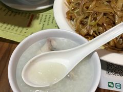 -香港仔茶餐厅(凤阳店)