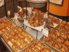 -巴黎贝甜(卫清西路店)