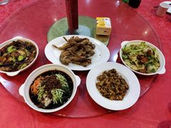 -东泉假日温泉酒店-悦荷轩餐厅