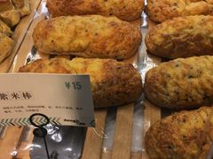 -Dough&Joe团憩(瑞虹天地月亮湾店)