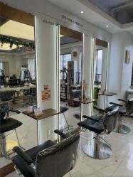 -镁连社·美联社