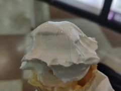 -麦当劳(中山公园龙之梦店)