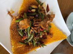 -新天明砂锅鱼头煲