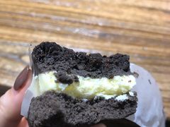 -好利来(高新枫叶广场店)