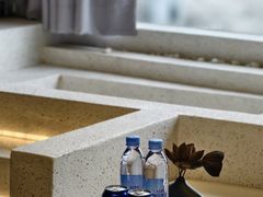 -Yolo私汤温泉设计师酒店(重庆南滨路店)