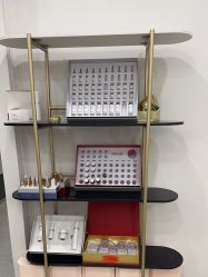 -苗方清颜·祛痘皮肤管理