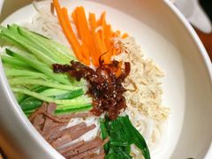 鸡丝凉米线-云海肴·汽锅鸡·云南菜(美罗城店)