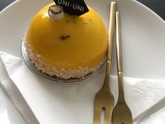 -UNI UNI(环亚凯瑟琳店)