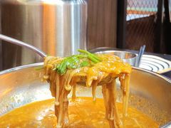 -许哥东北烧烤·铁丳烤串·宫后夹肉(繁花中心店)