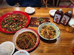 -兔槽江湖菜·重庆璧山兔(水围店)