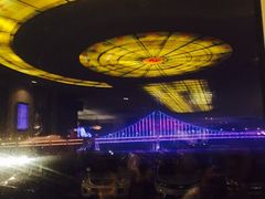 窗外夜景-LENBACH兰巴赫西餐啤酒坊(大连星海广场店)