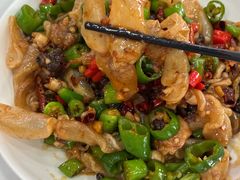 -丹水桥地锅鱼·翘嘴鲌·地方特色全鱼宴(丹江口大坝店)