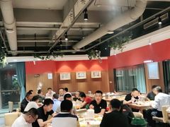 大堂-永红源啤酒·烧烤·海鲜·大排档(青特城店)