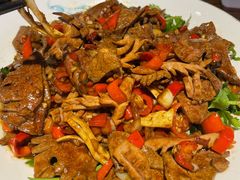 -黄泥岗·地道湖北菜(奥特莱斯店)