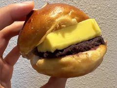 红豆黄油碱水-屋裡·Union Bakery(龙江路店)