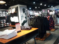 -NIKE品牌体验店(南京东路店)
