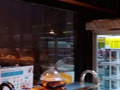 -昆明冠生园·蛋糕·面包(南强街店)