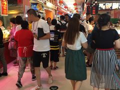 -GAGA主题量贩式KTV平价店(工大店)