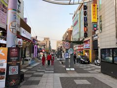 -宝健路步行街(Pedestrian Shopping Street)