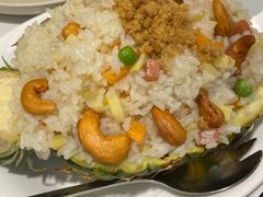 菠萝炒饭-鹿港小镇(金虹桥国际中心店)
