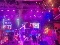 -爱啤精酿·民谣酒馆(滨江店)