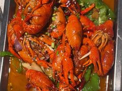 -三人行骨头王火锅(长寿店)