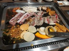 -火炉火自助餐(朝阳大悦城店)