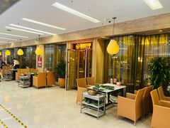 -润园四季椰子鸡火锅(卓越INTOWN店)